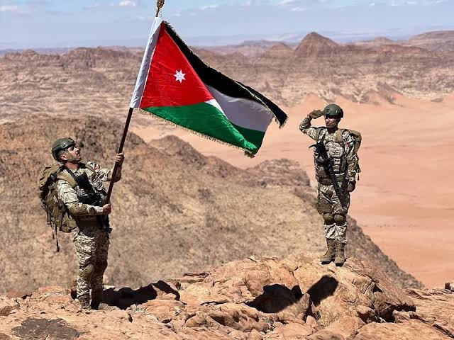 نقابة الصحفيين تهنئ بمناسبة ذكرى الثورة العربية الكبرى ويوم الجيش